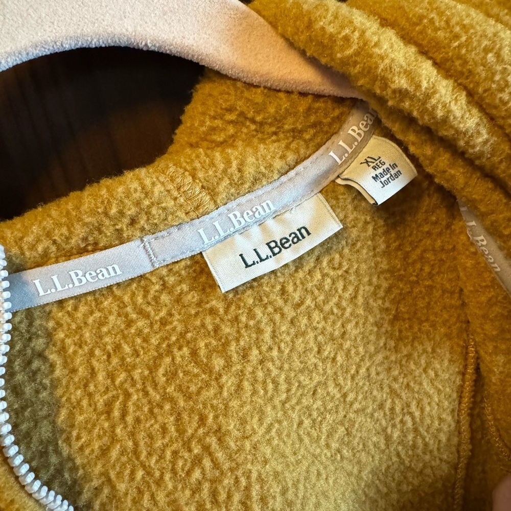 LL Bean Katahdin Fleece Hoodie - Picture 3 of 6